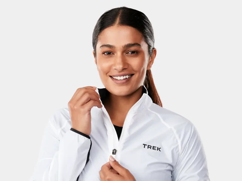 Trek Circuit Women's Windshell Cycling Jacket in White-2